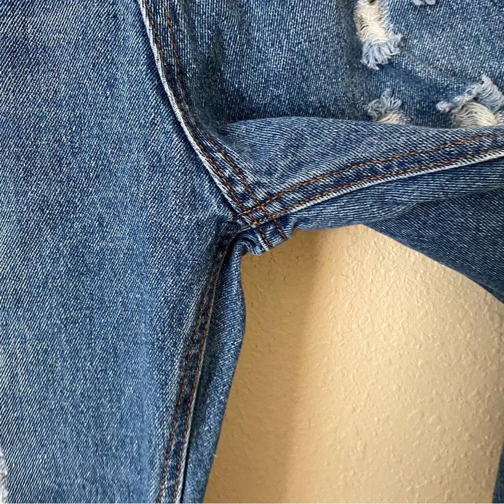 Distressed Blue Jeans - Picture 5 of 10